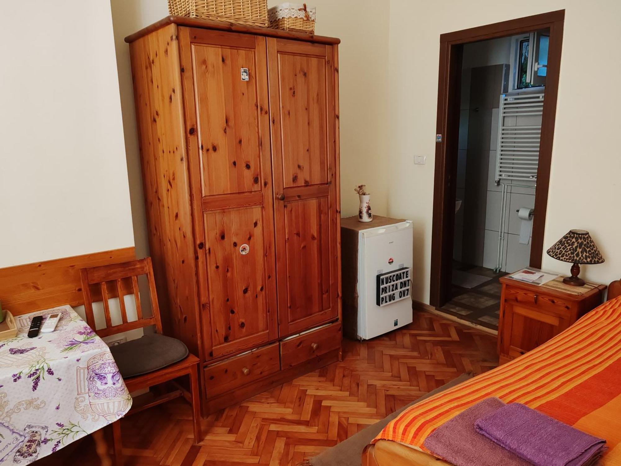 Arthouse Lucrezia Hotel ทิมิชัวรา ภายนอก รูปภาพ
